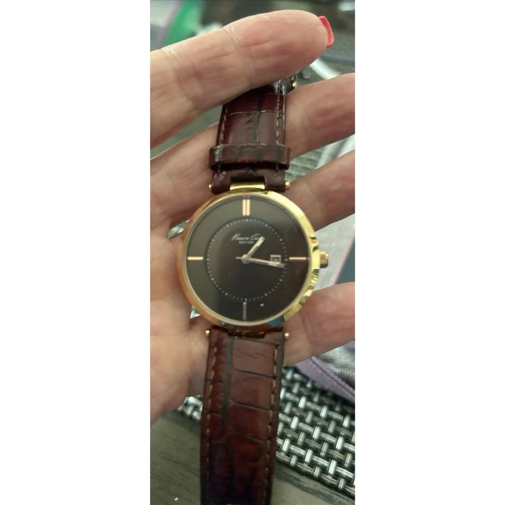 Kenneth Cole New York KC2597 Womens Watch Brown Face Gold Dial New Battery